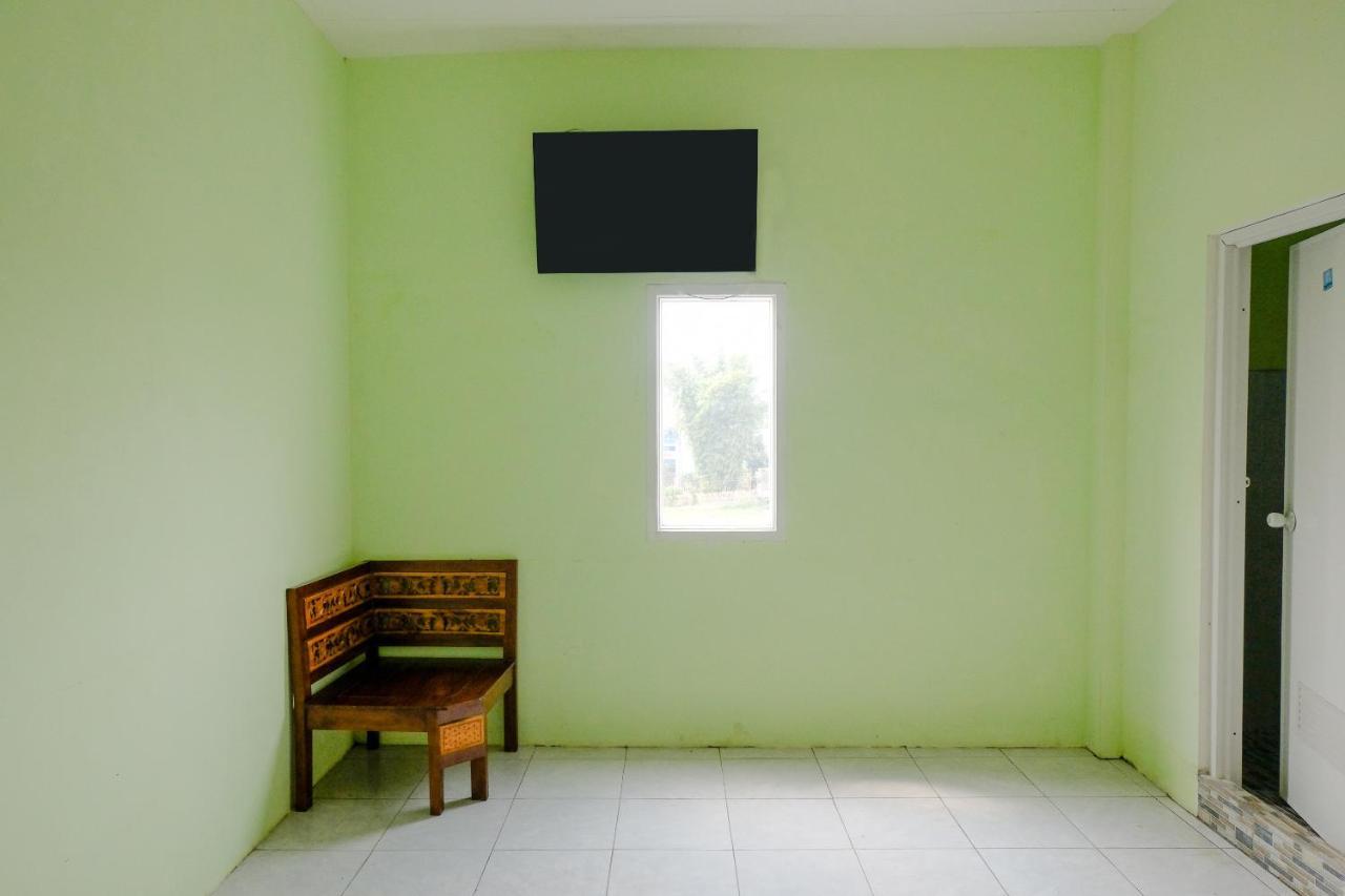 Spot On 2081 Sriwijaya Family Residence Lawang Exteriör bild