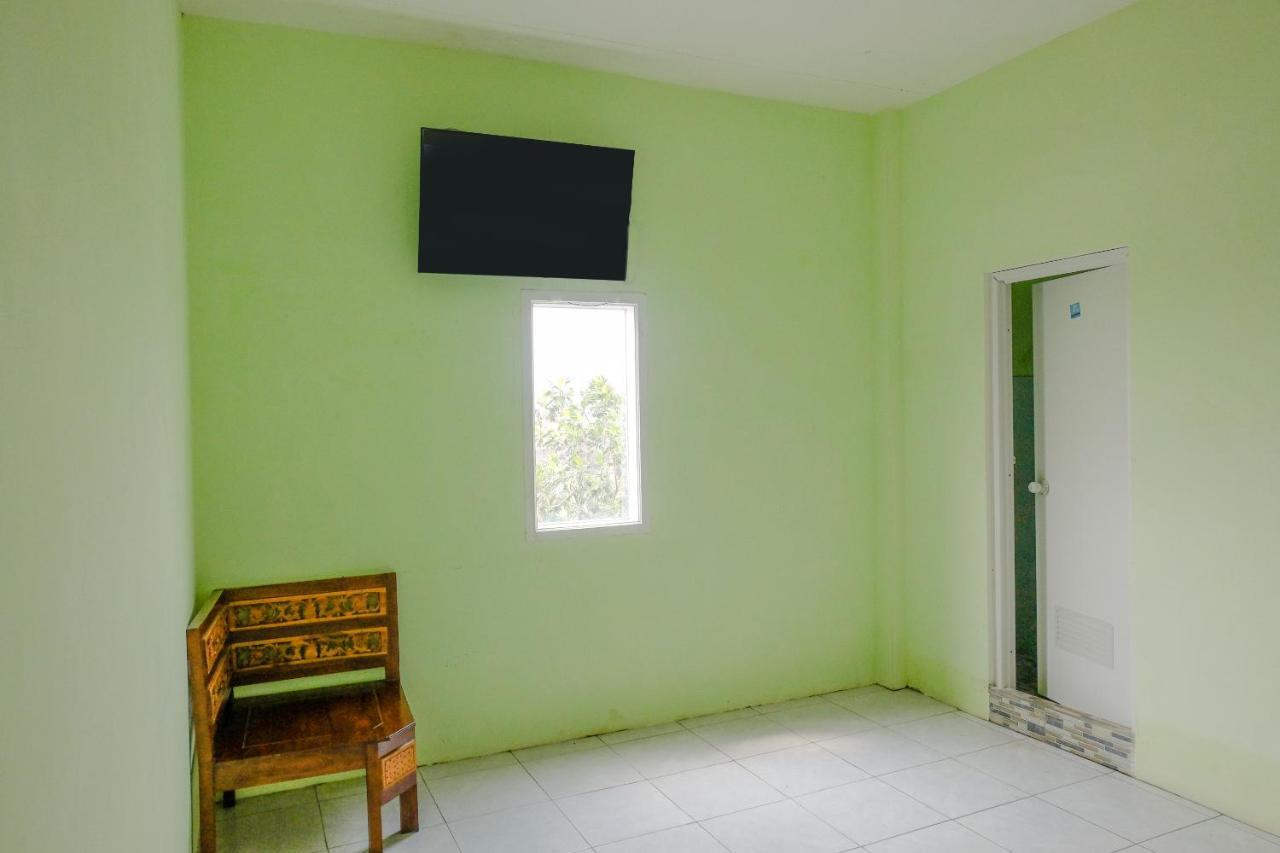 Spot On 2081 Sriwijaya Family Residence Lawang Exteriör bild